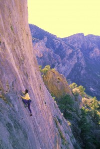 darl biniaz climbing clarity at the diamond utah